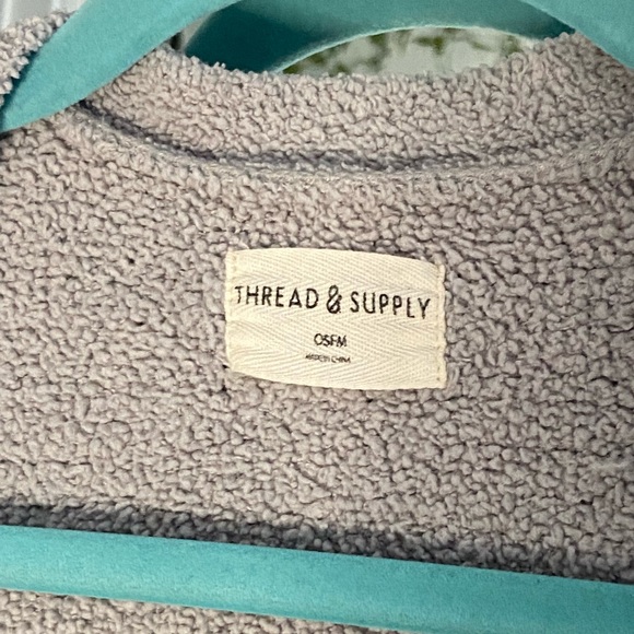 Thread and Supply Cozy Cloud Cardigan - Picture 4 of 4